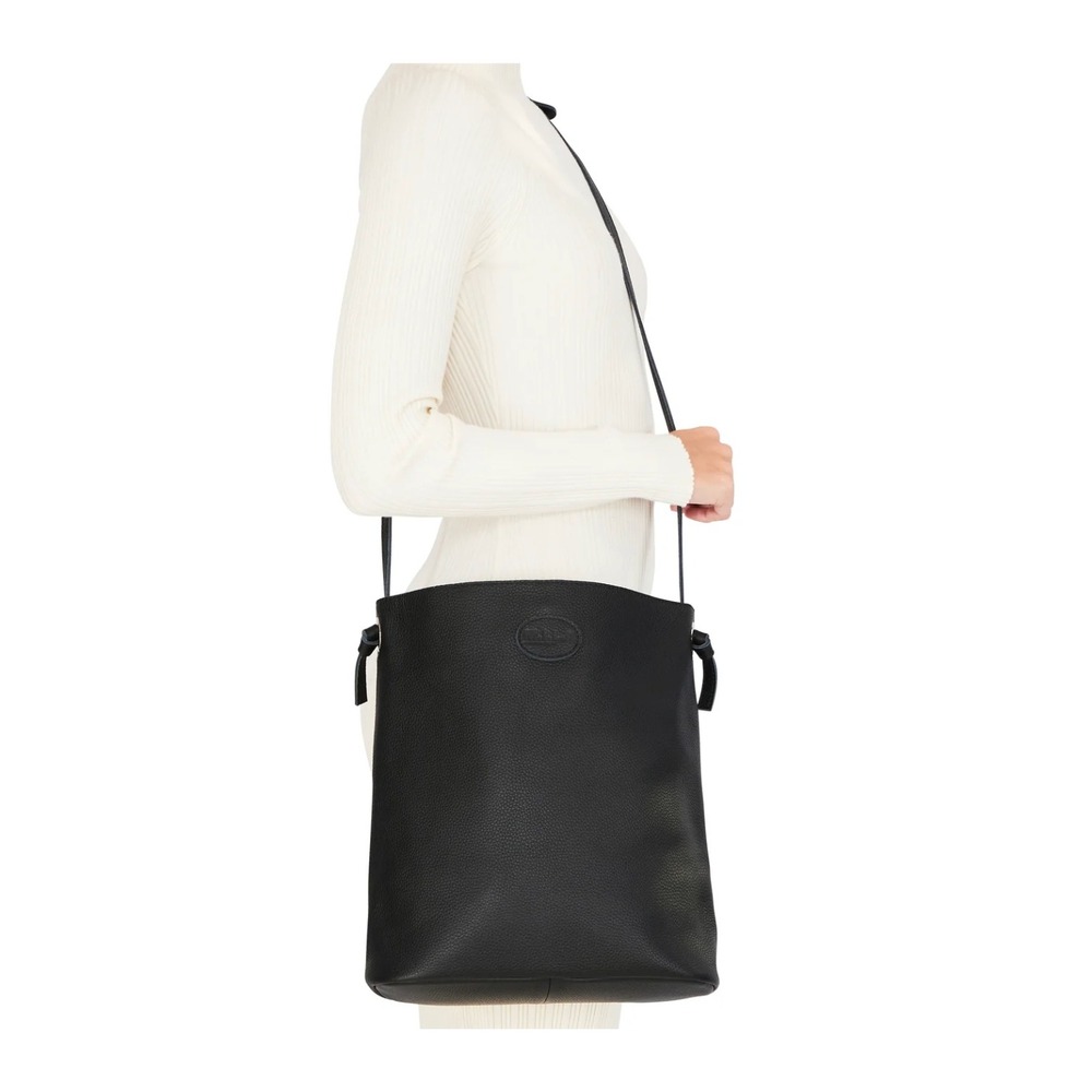 M.I.L.A. Made in Los Angeles 100% Jackie Pebbled Leather Crossbody Bag‎ Purse